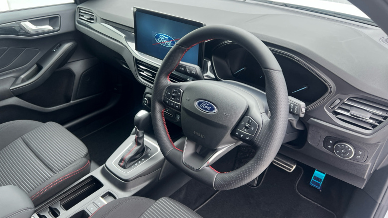 Ford Focus 1.0 EcoBoost Hybrid mHEV 155 ST-Line 5dr Auto Petrol Hatchback